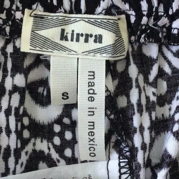 Kira Black/White Patterned Shorts - Picture 4 of 6